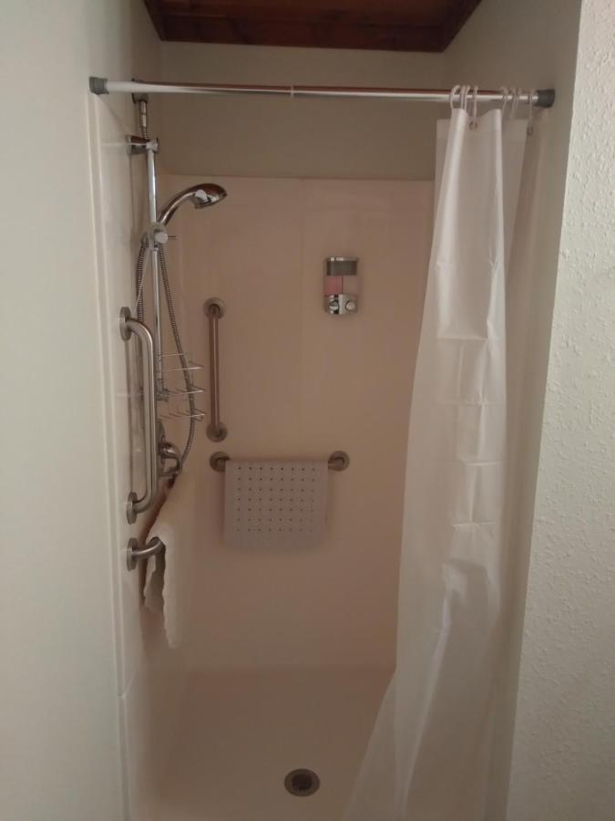 Comfort Zone Inn Rothsay Εξωτερικό φωτογραφία